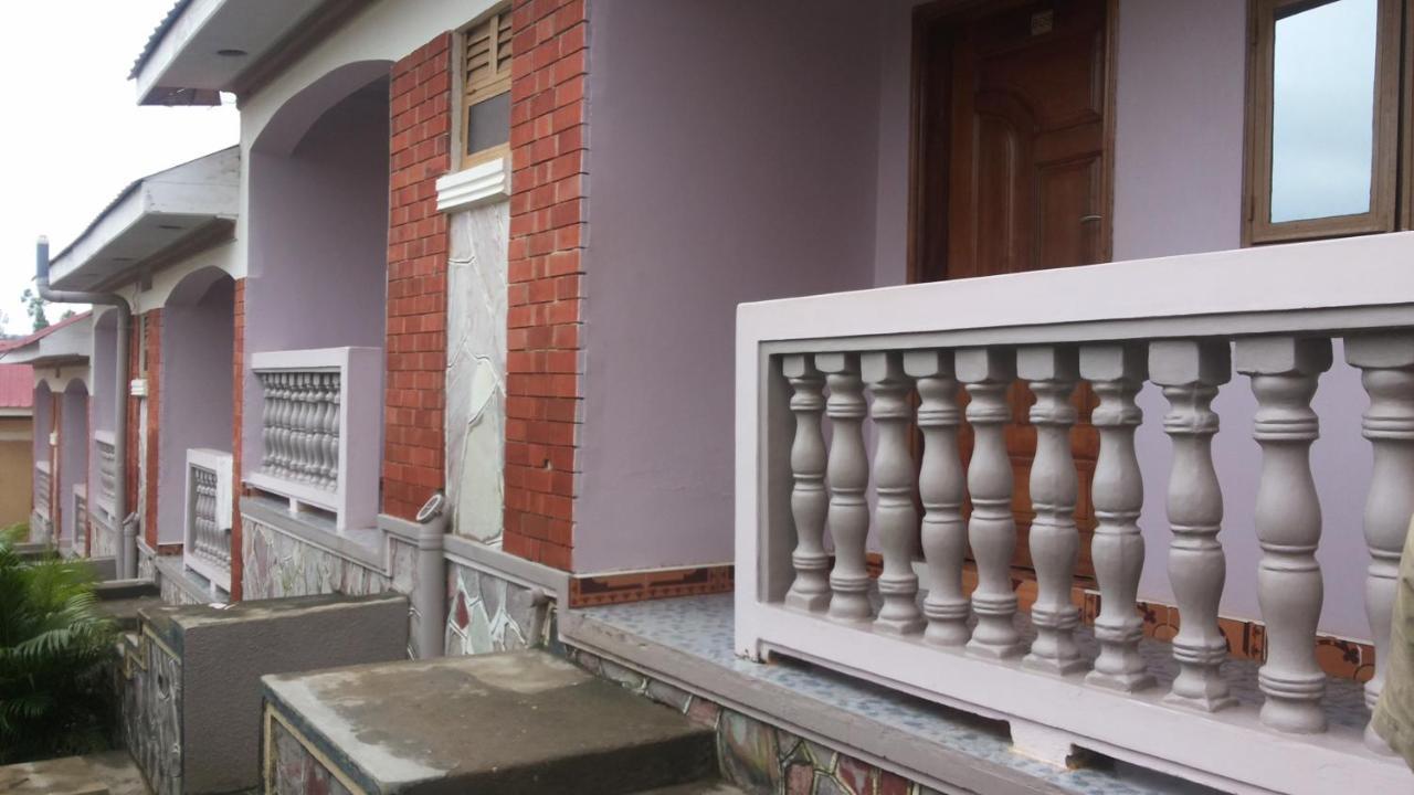 Rock Shadow Hotel Koboko Exterior photo