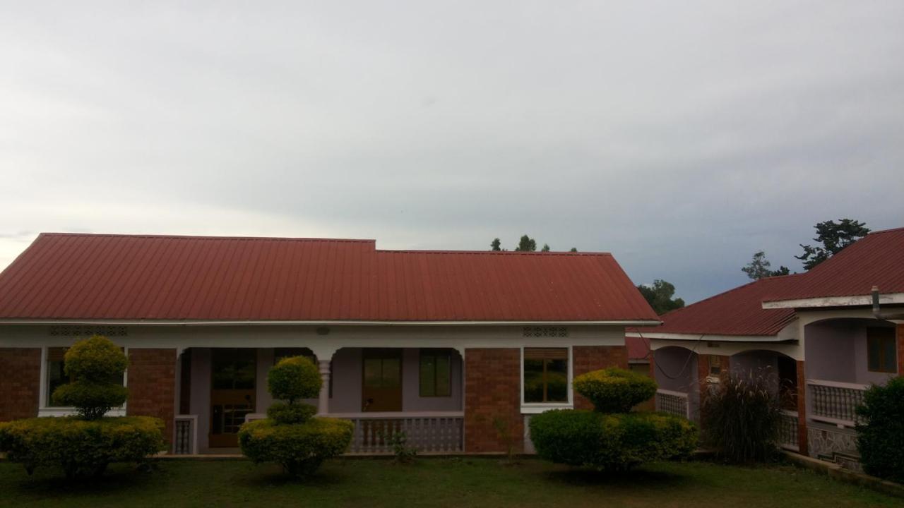Rock Shadow Hotel Koboko Exterior photo